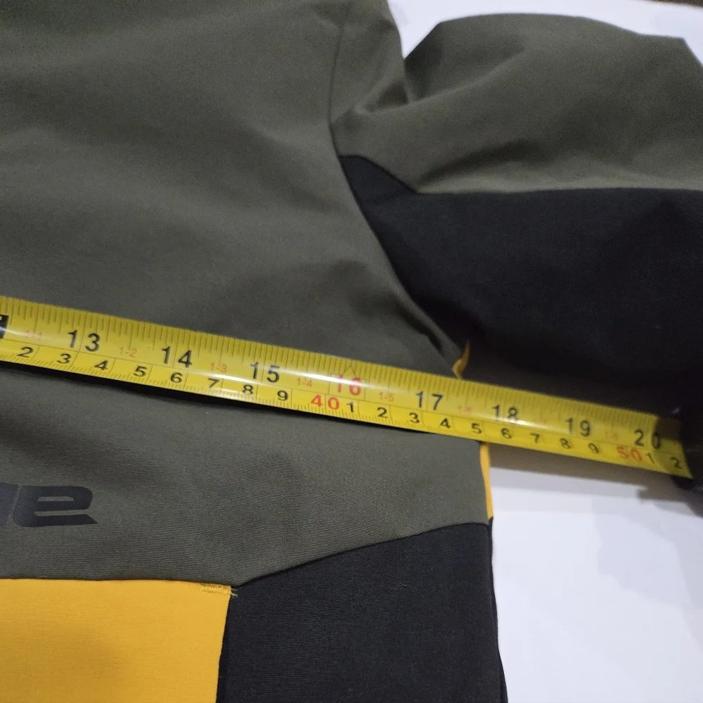 NWT Dakine Youth Snow Jacket Green and Yellow Hooded Sz.7-8